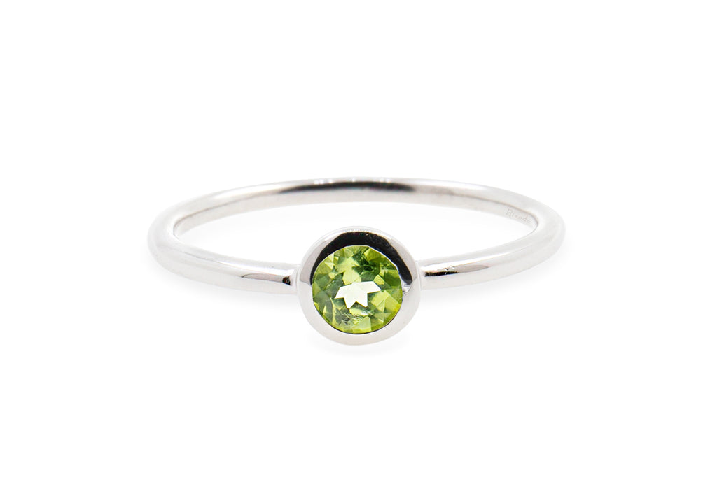 PERIDOT RING - Riendo